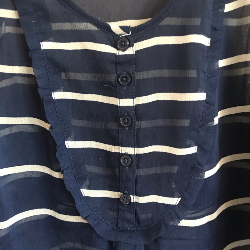 Gap shear tank top